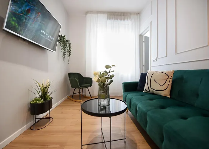 Apartment Comfortable 1br With Balcony In Downtown Bucharest